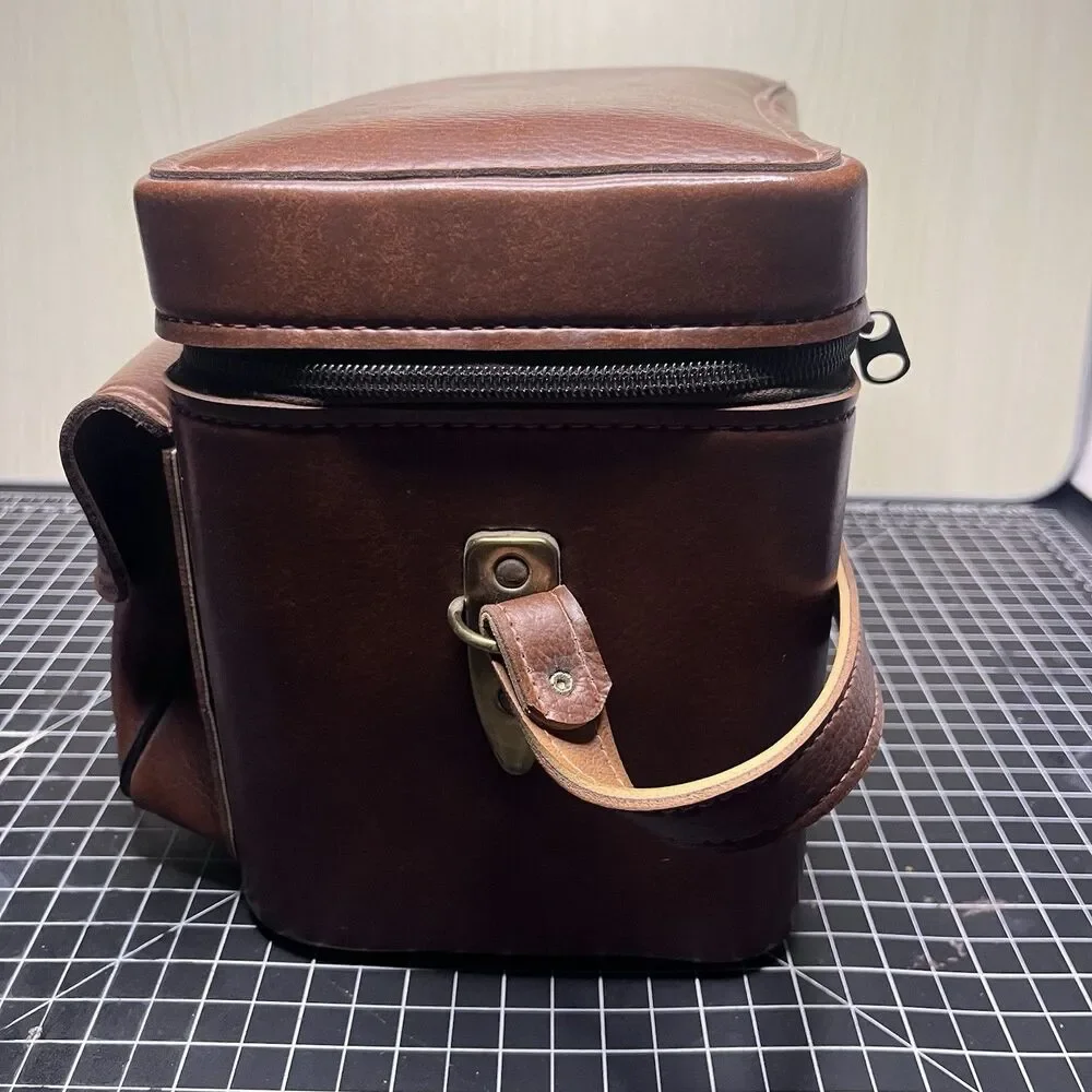 Vintage Hard Brown Leather Camera Case Shoulder Bag Made In USA #703